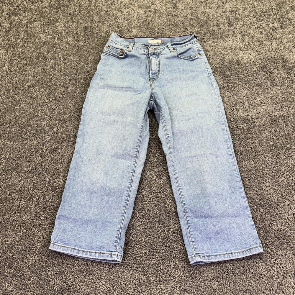 Levis Jeans Womens 6 Blue 512 Perfectly Slimming Capri Stretch Light Wash Denim